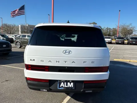 More photos of 2026 Hyundai Santa Fe Hybrid SE at ALM Hyundai Athens, GA