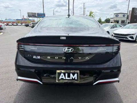 More photos of 2026 Hyundai Sonata SEL Sport at ALM Hyundai Athens, GA