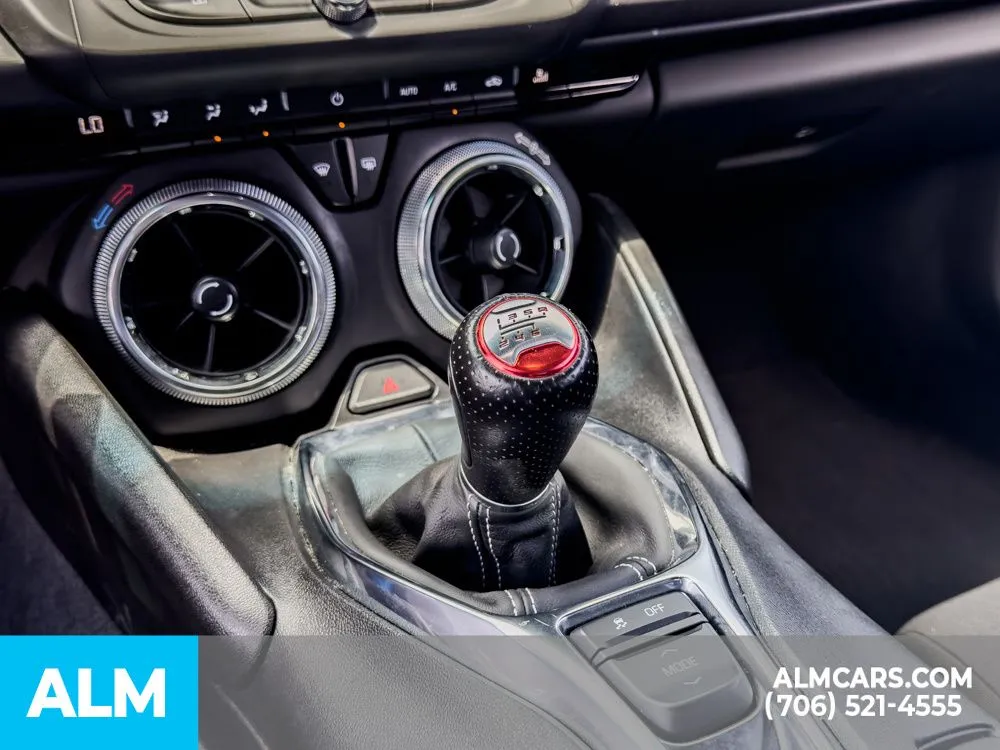 2022 Chevrolet Camaro LT1 - Photo 37