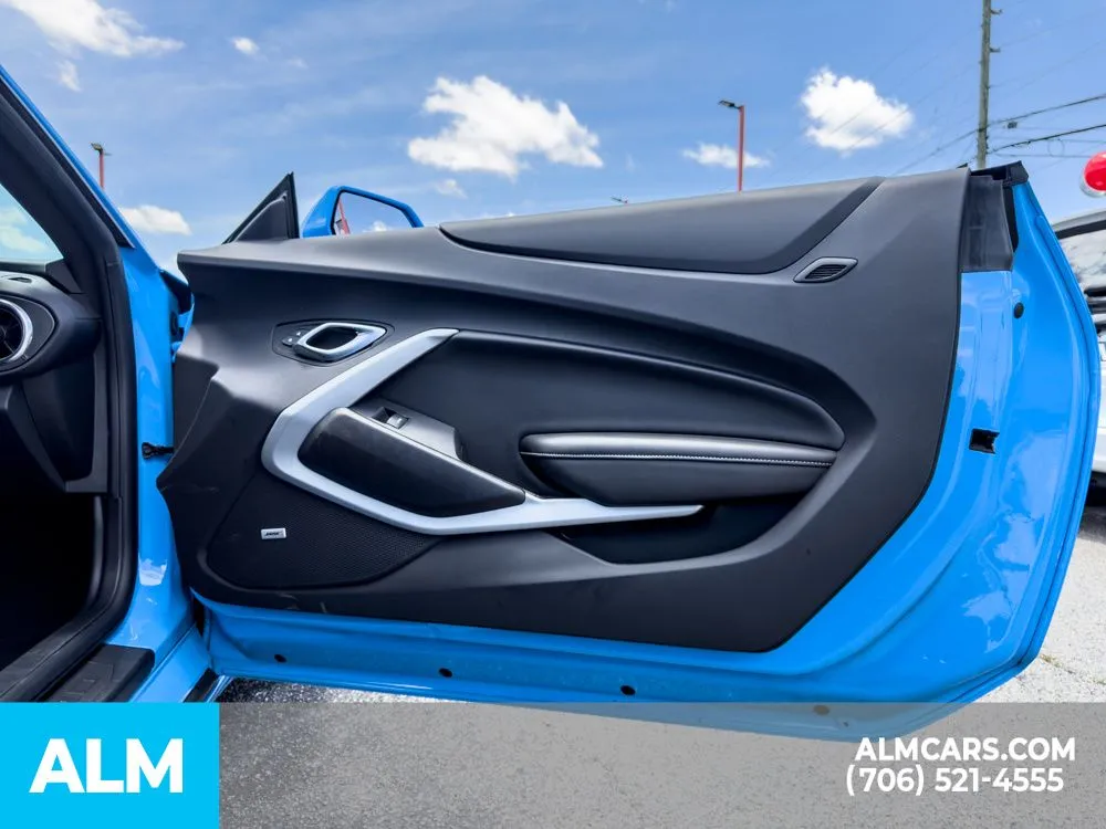 2022 Chevrolet Camaro LT1 - Photo 29