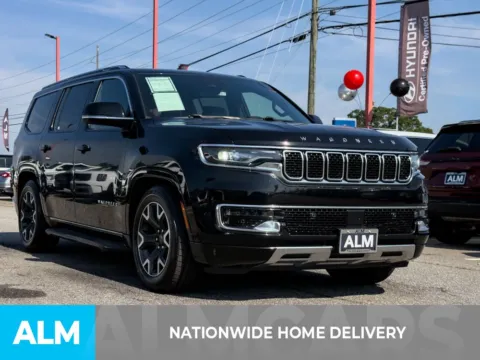 More photos of 2023 Jeep Wagoneer Series III at ALM Hyundai Athens, GA