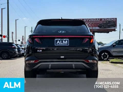 More photos of 2024 Hyundai Tucson Limited at ALM Hyundai Athens, GA