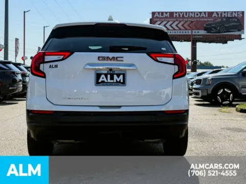 More photos of 2024 GMC Terrain SLE at ALM Hyundai Athens, GA