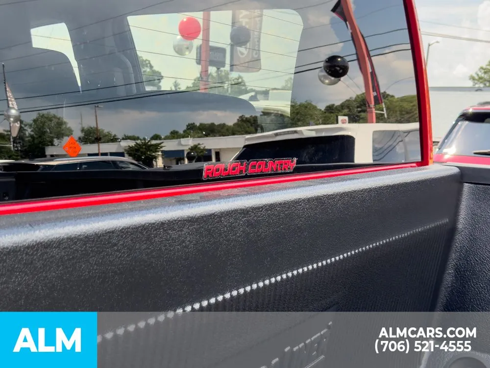 2025 Chevrolet Silverado 1500 LT - Photo 27