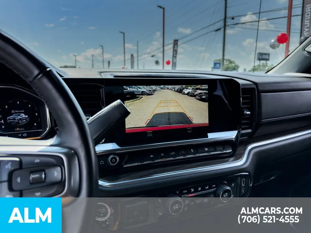 2025 Chevrolet Silverado 1500 LT - Photo 24