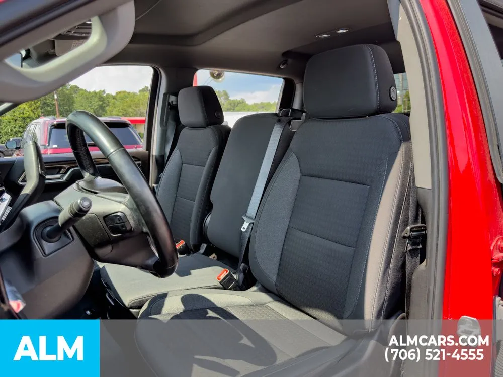2025 Chevrolet Silverado 1500 LT - Photo 14