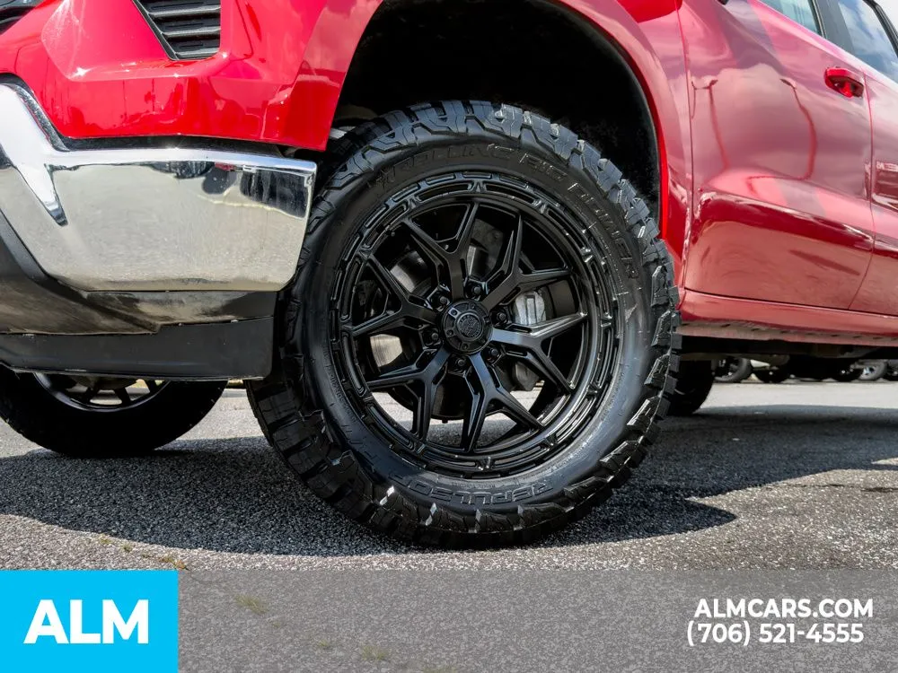 2025 Chevrolet Silverado 1500 LT - Photo 9