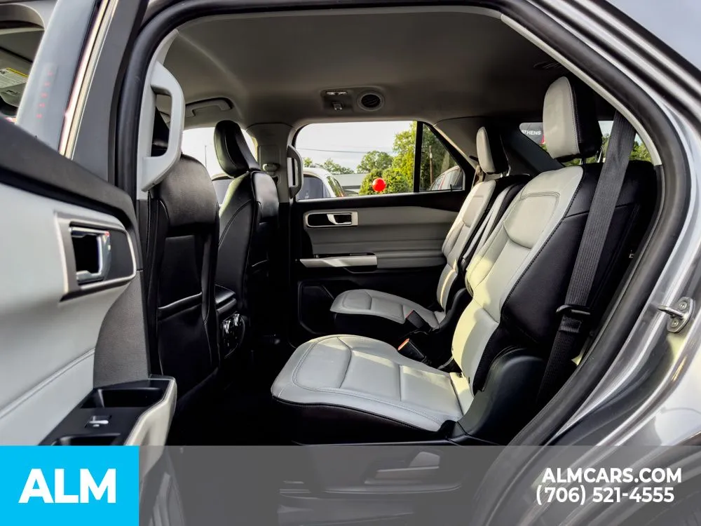 2021 Ford Explorer XLT - Photo 16