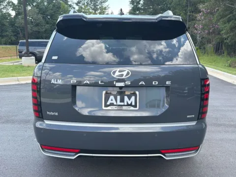 More photos of 2026 Hyundai Palisade Hybrid Calligraphy at ALM Hyundai Athens, GA