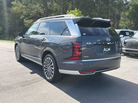 More photos of 2026 Hyundai Palisade Hybrid Calligraphy at ALM Hyundai Athens, GA