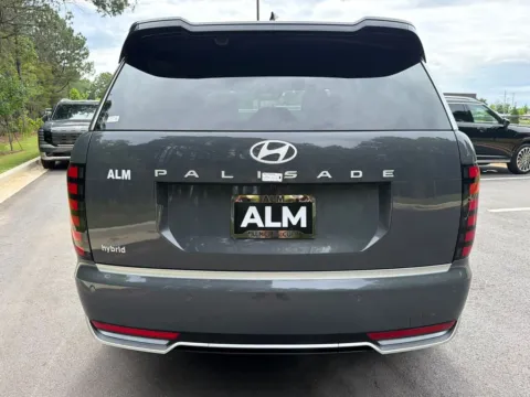 More photos of 2026 Hyundai Palisade Hybrid Calligraphy at ALM Hyundai Athens, GA