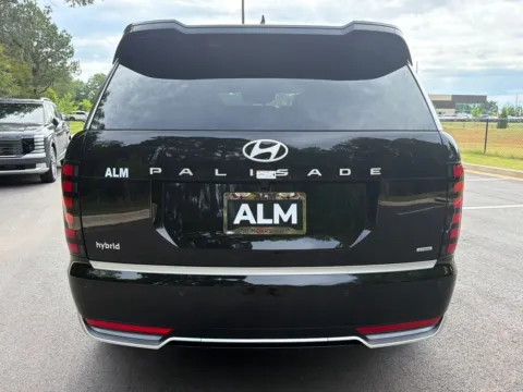 More photos of 2026 Hyundai Palisade Hybrid Calligraphy at ALM Hyundai Athens, GA
