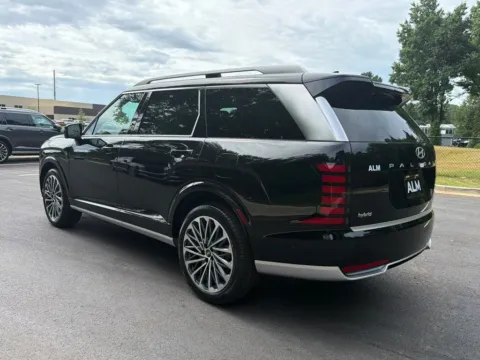 More photos of 2026 Hyundai Palisade Hybrid Calligraphy at ALM Hyundai Athens, GA