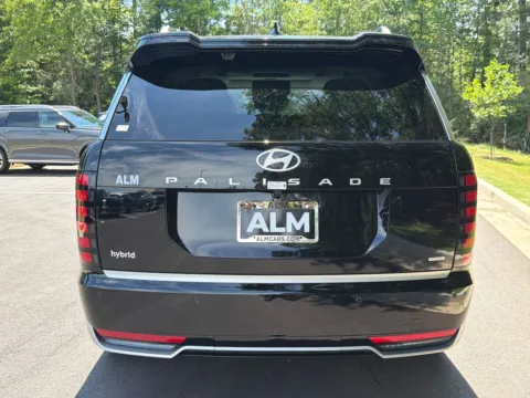 More photos of 2026 Hyundai Palisade Hybrid Calligraphy at ALM Hyundai Athens, GA