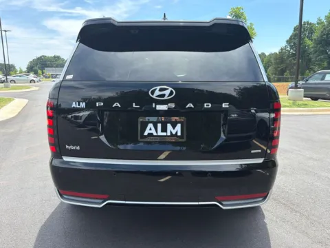 More photos of 2026 Hyundai Palisade Hybrid Calligraphy at ALM Hyundai Athens, GA