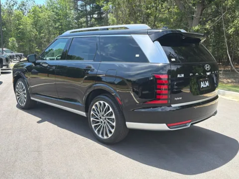 More photos of 2026 Hyundai Palisade Hybrid Calligraphy at ALM Hyundai Athens, GA