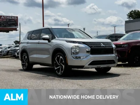 More photos of 2024 Mitsubishi Outlander SE at ALM Hyundai Athens, GA
