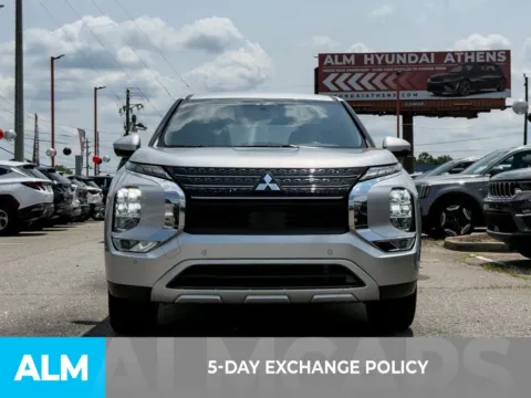 Another view of 2024 Mitsubishi Outlander SE for sale in Athens, GA at ALM Hyundai Athens