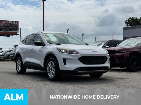 More photos of 2022 Ford Escape SE at ALM Hyundai Athens, GA