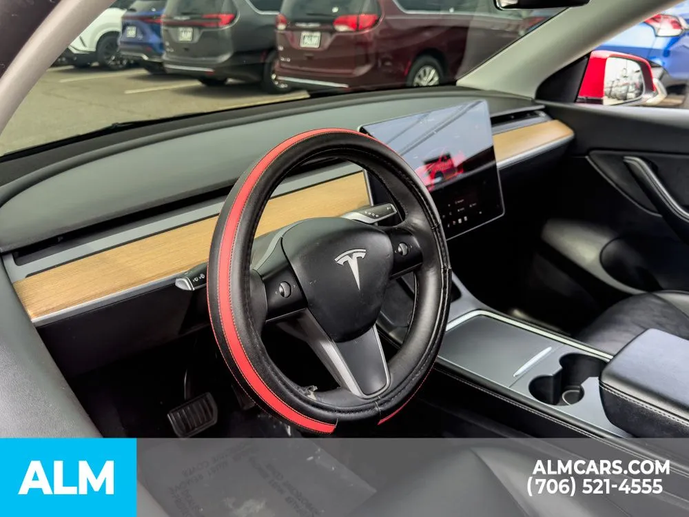 2022 Tesla Model Y Long Range - Photo 10