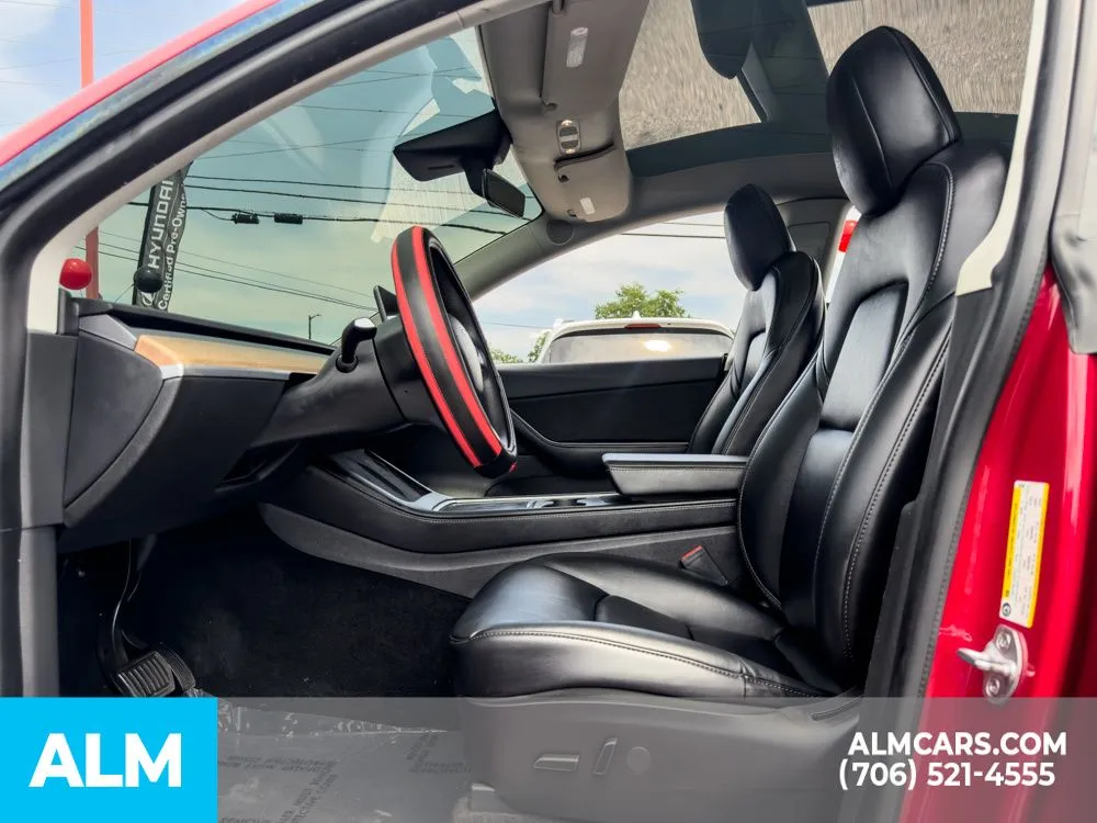 2022 Tesla Model Y Long Range - Photo 12