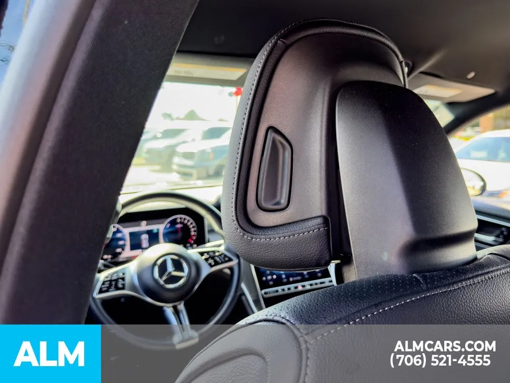 2025 Mercedes-Benz GLC Base - Photo 12