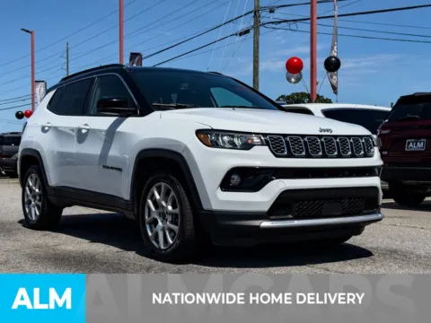 More photos of 2025 Jeep Compass Limited at ALM Hyundai Athens, GA