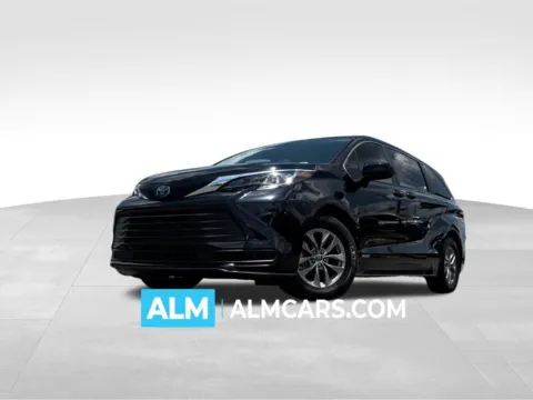 Black 2021 Toyota Sienna LE for sale in Athens, GA