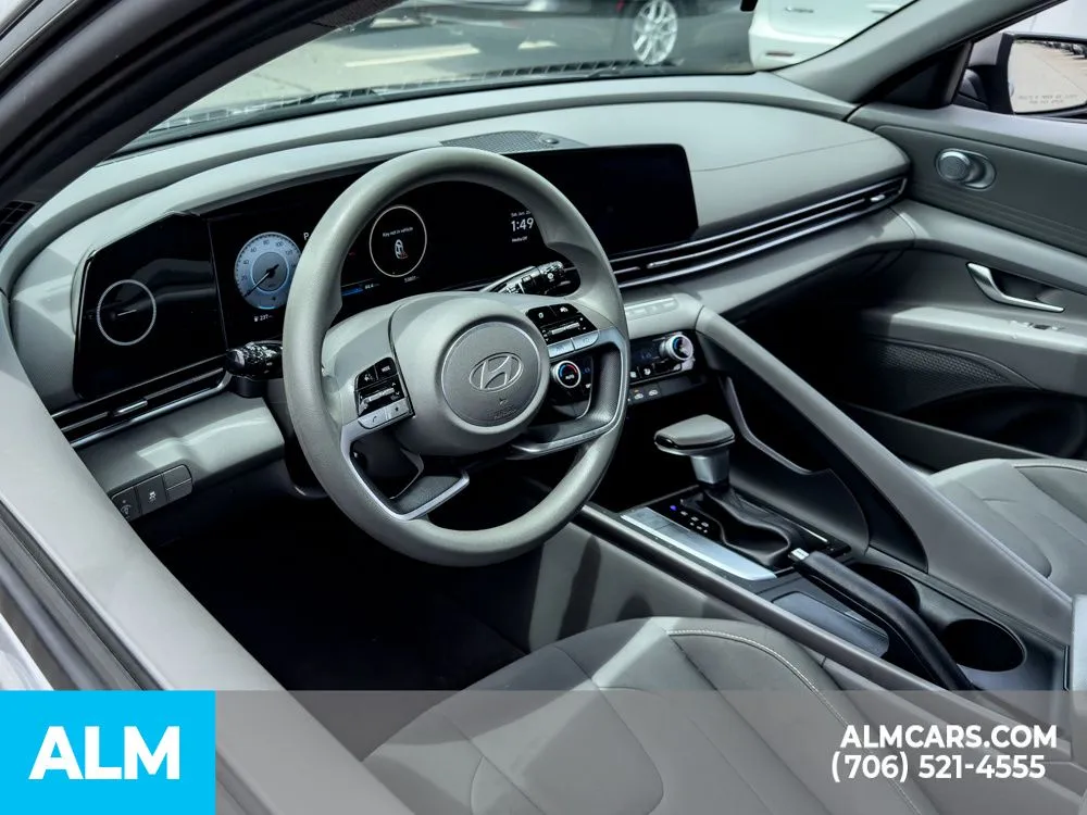 2024 Hyundai Elantra SEL - Photo 9