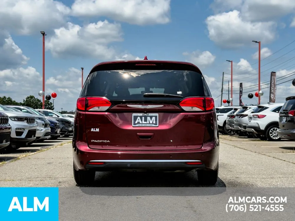2019 Chrysler Pacifica Touring Plus - Photo 9