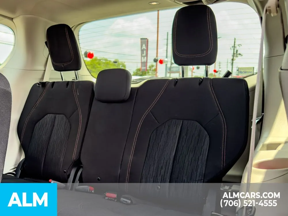2019 Chrysler Pacifica Touring Plus - Photo 8