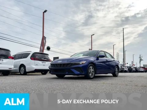Another view of 2024 Hyundai Elantra SE for sale in Athens, GA at ALM Hyundai Athens