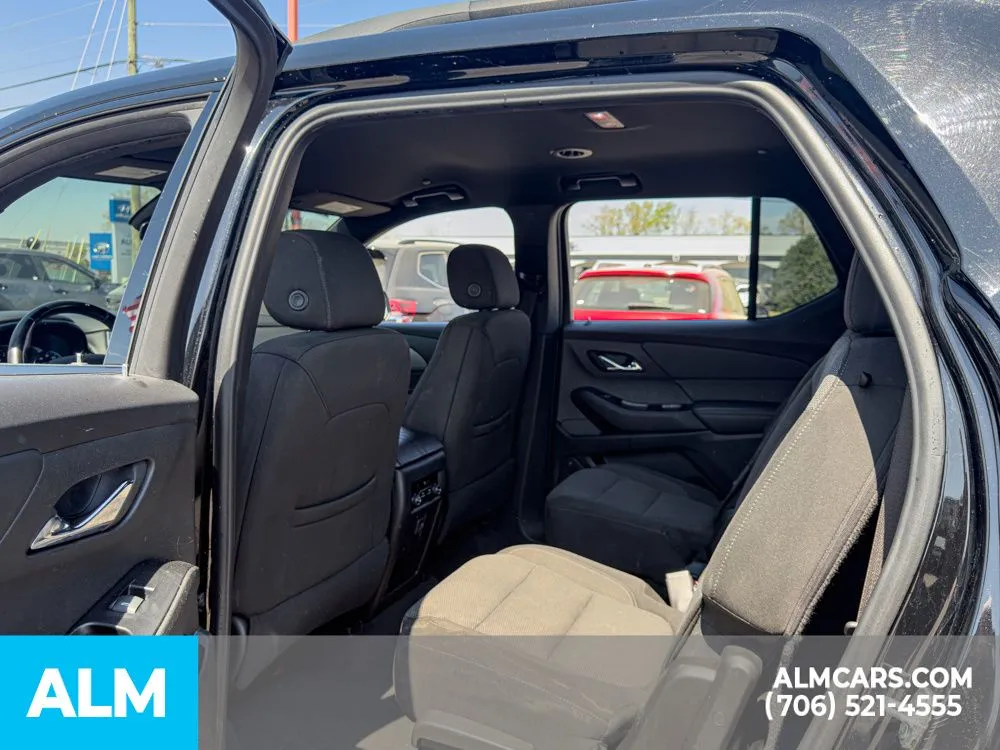 2023 Chevrolet Traverse 1LT - Photo 14