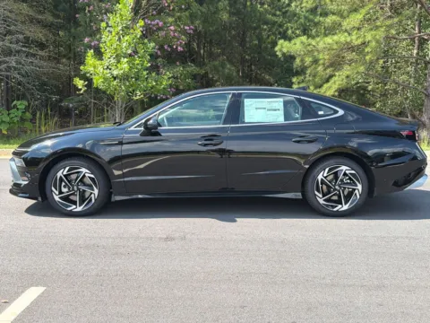 More photos of 2026 Hyundai Sonata SEL Sport at ALM Hyundai Athens, GA