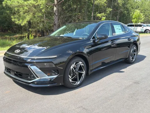 More photos of 2026 Hyundai Sonata SEL Sport at ALM Hyundai Athens, GA