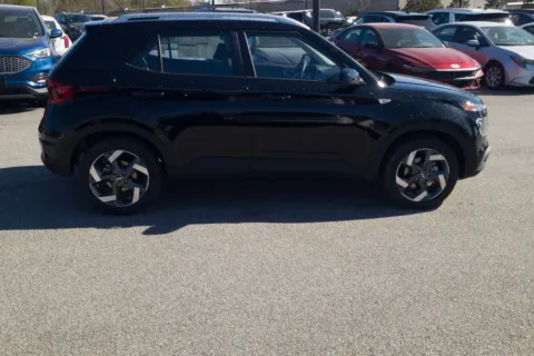 More photos of 2026 Hyundai Venue SEL at ALM Hyundai Athens, GA
