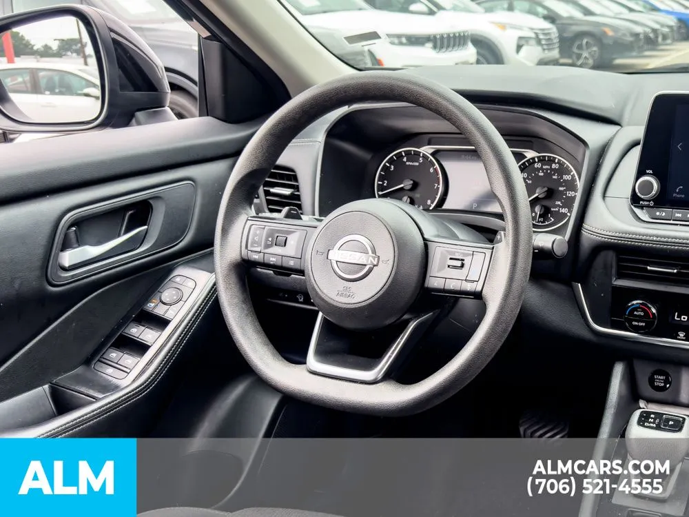 2024 Nissan Rogue SV - Photo 15