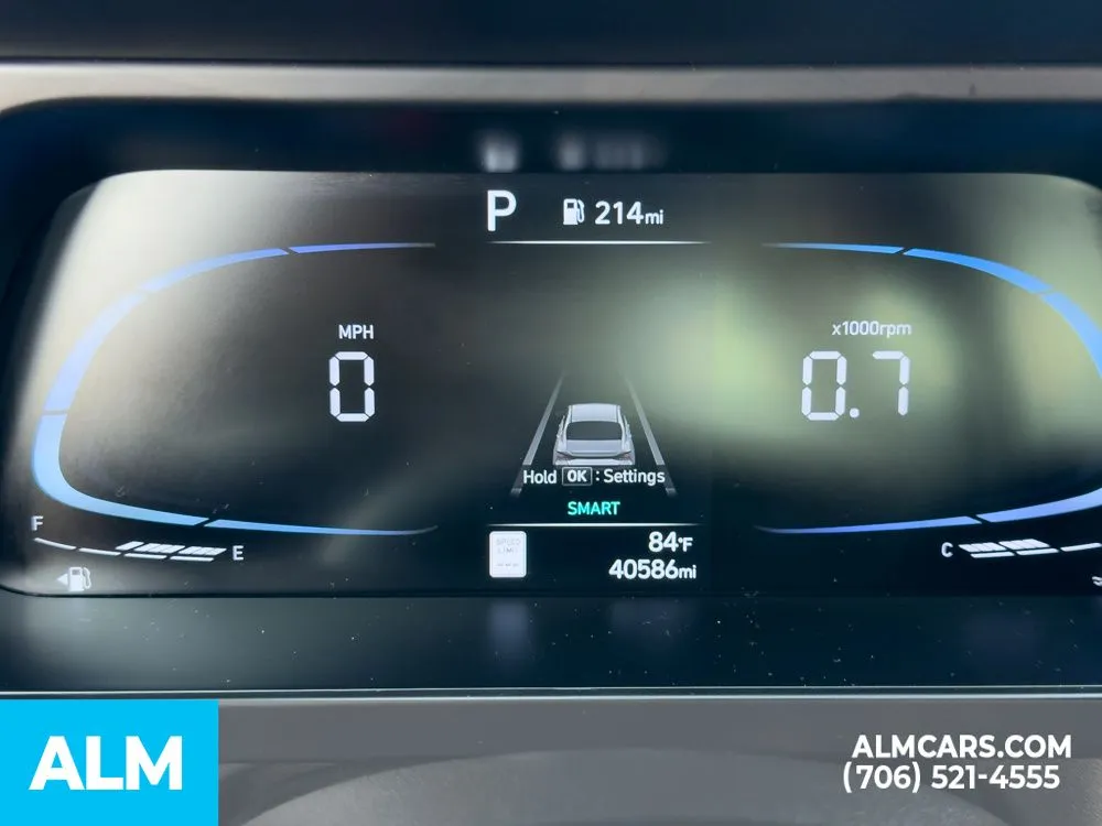 2025 Hyundai Elantra SEL - Photo 16