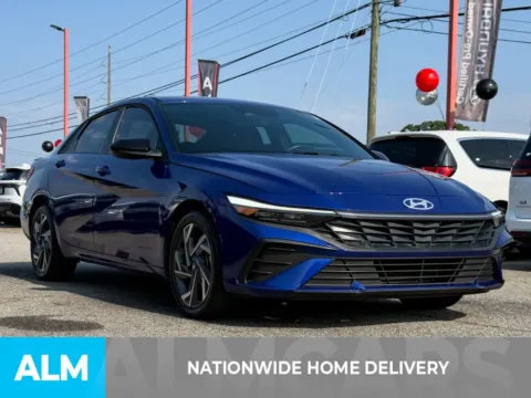More photos of 2025 Hyundai Elantra SEL Sport at ALM Hyundai Athens, GA