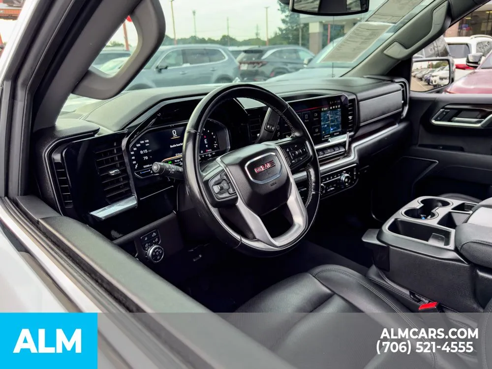 2025 GMC Sierra 1500 SLT - Photo 16