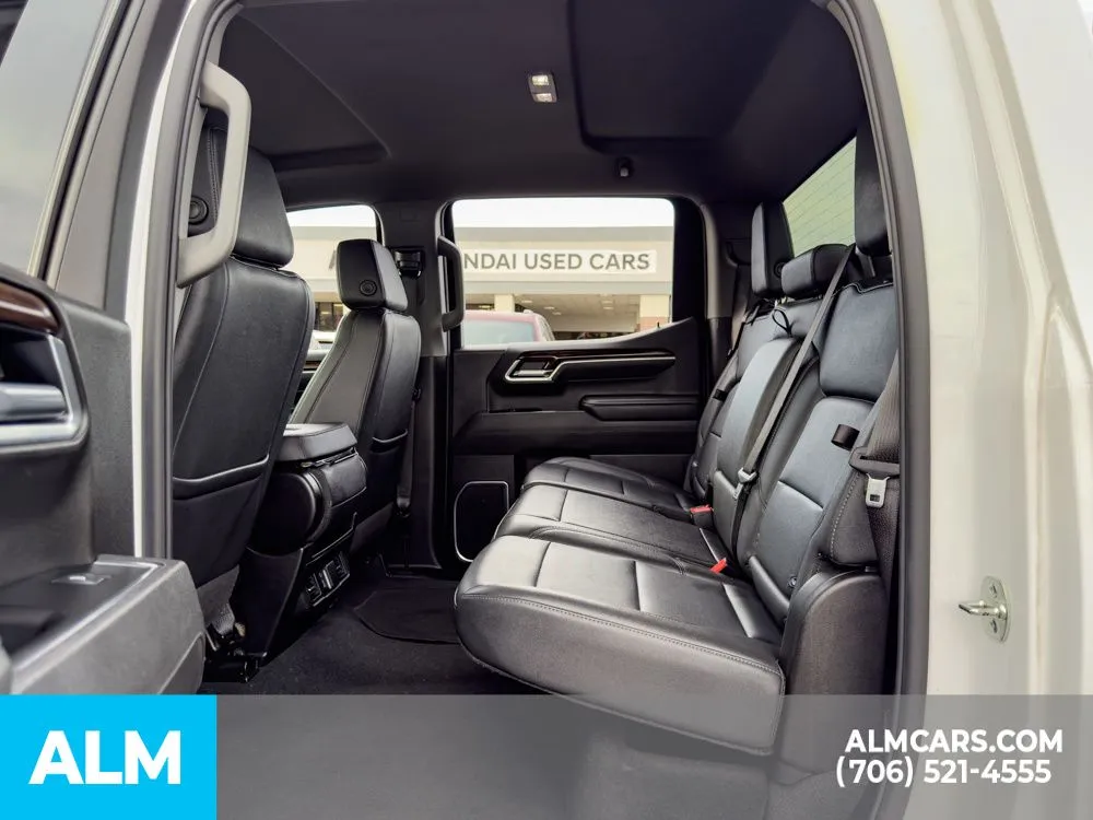 2025 GMC Sierra 1500 SLT - Photo 22