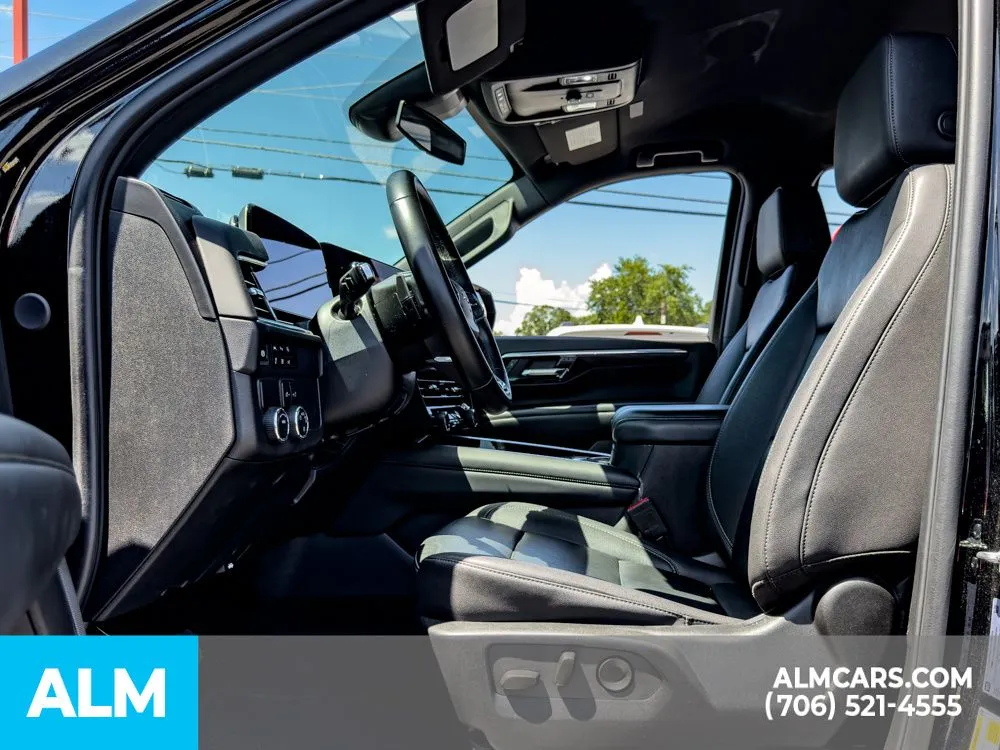 2025 Chevrolet Tahoe LT - Photo 11