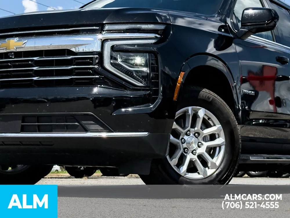 2025 Chevrolet Tahoe LT - Photo 6