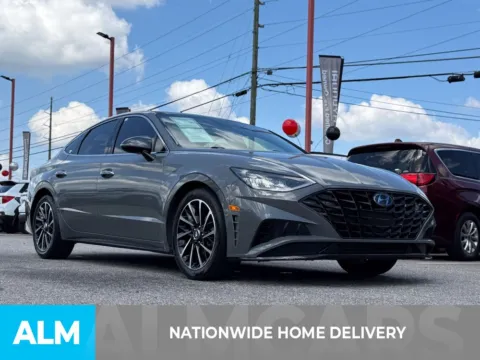 More photos of 2020 Hyundai Sonata SEL Plus at ALM Hyundai Athens, GA