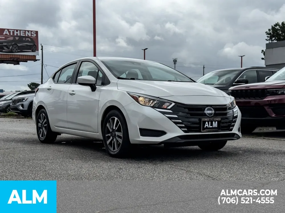 2024 Nissan Versa Sedan SV - Photo 11