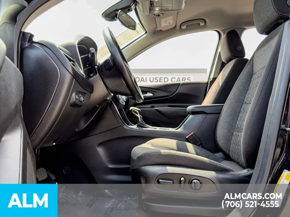 2024 Chevrolet Equinox LT - Photo 15