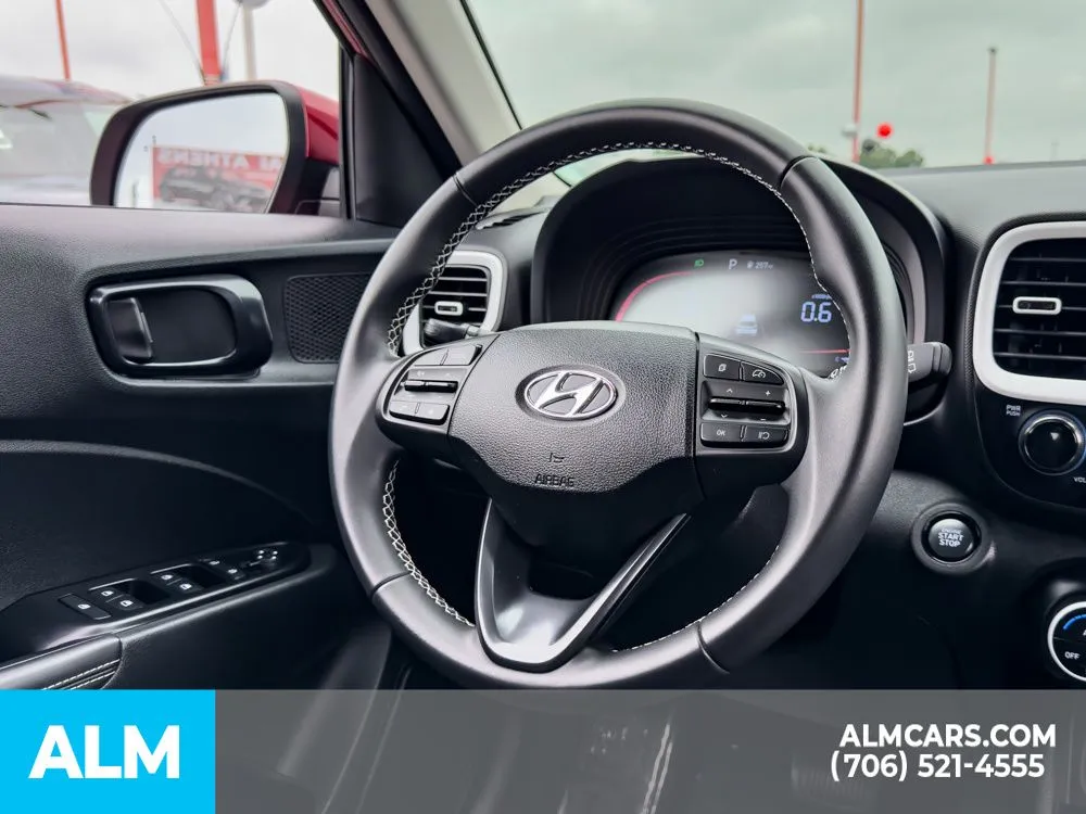 2025 Hyundai Venue Limited - Photo 20