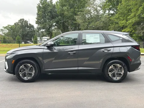 Photos of 2026 Hyundai Tucson Hybrid SE for sale in Athens, GA at ALM Hyundai Athens