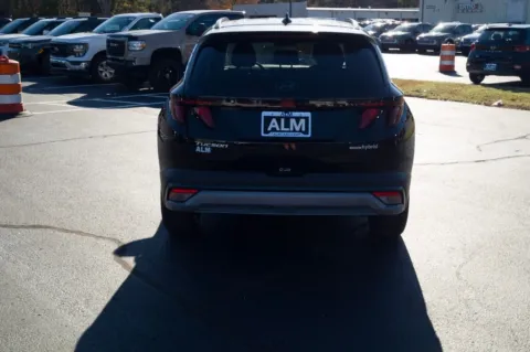 More photos of 2026 Hyundai Tucson Hybrid SEL at ALM Hyundai Athens, GA