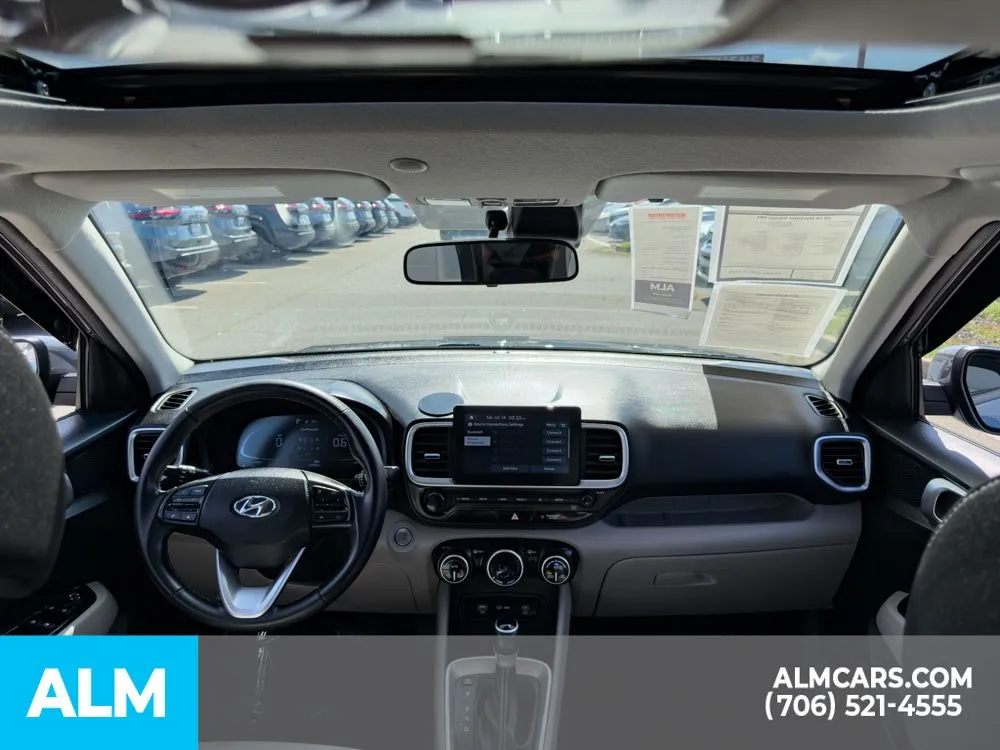 2024 Hyundai Venue SEL - Photo 18